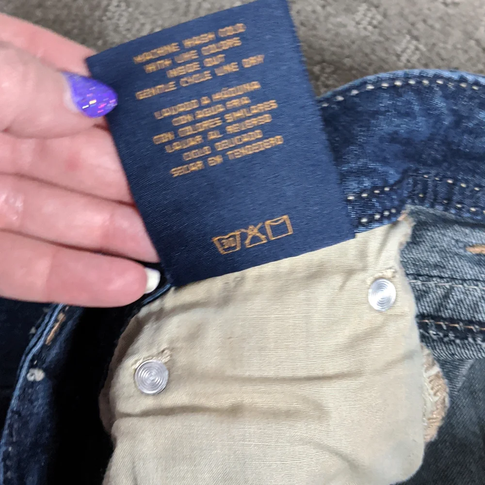 Seven Jean Shorts - Picture 5 of 8